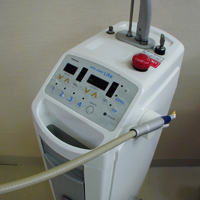 レーザー治療器